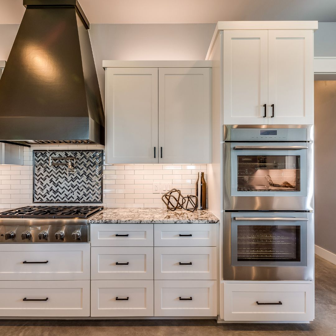 Four Design Elements Of A Transitional Kitchen | William Ohs